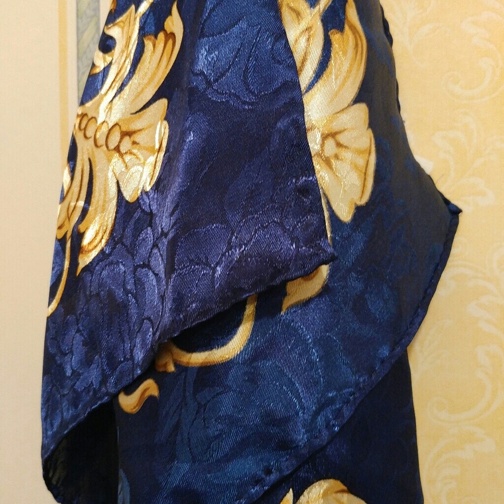 Glorius Silk Scarf